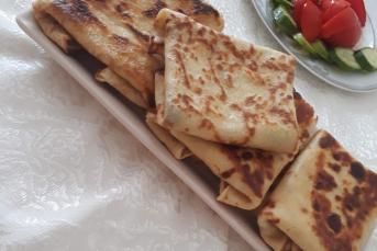 Sucuklu Kaşarlı Krep Bohçası