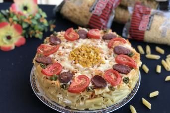 Makarna Pizzası