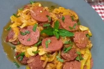 Sucuklu Soğan Aşı