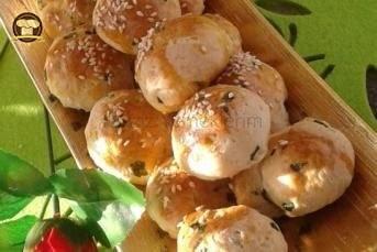 Dereotlu Lokmalık Poğaçalar