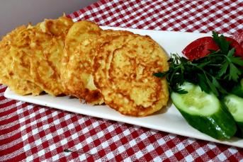 Kahvaltıya Patates Mücveri