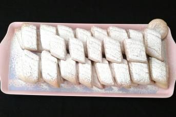 Un Kurabiyesi Tarifi (Pastane Usulu)