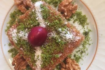 Cevizli Fıstıklı Kadayıflı Revani