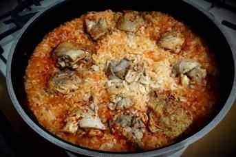 Soğanlı Sosuyla Enfes Tavuklu Pilav