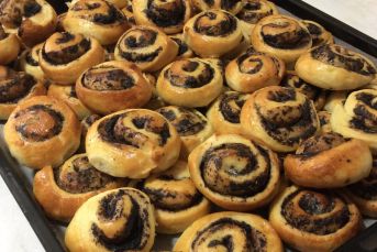 Zeytin Ezmeli Gül Poğaça