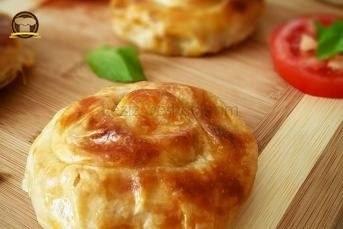 El Açması Gül Böreği