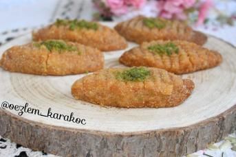 Cevizli Balparmak Tatlısı (Kıyır Kıyır)