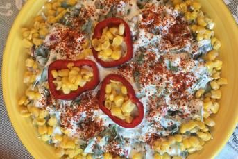 Süzme Yoğurtlu Semizotu Salatası