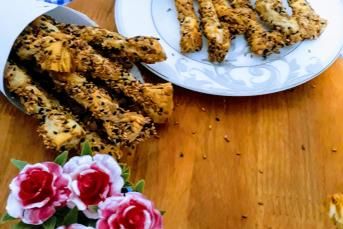 Çıtır Milföy Çubukları Nasıl Yapılır?