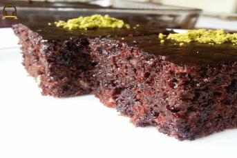 Portakallı Ve Çikolata Soslu Brownie