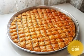 El Açması Baklava Tarifi (90 Kat)