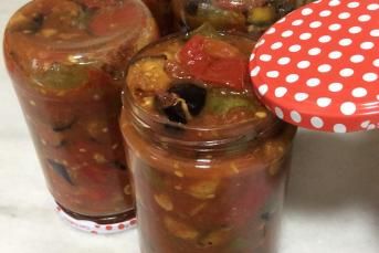 Patlıcan Biber Kızartma Konservesi