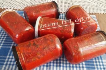 Kavanozlarda Kış İçin Acılı Sos