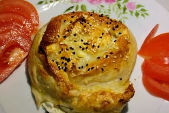 Sodalı Yalancı Boyoz Böreği (Gül Böreği)