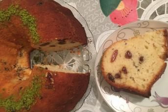 Limon Aromalı Üzümlü Kek Nasıl Yapılır?