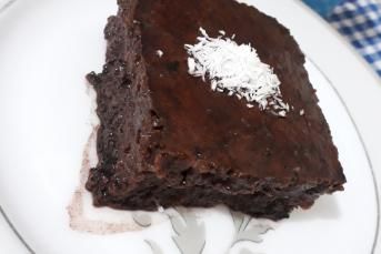 Islak Kek (Sosu Yumurtasız Ve Pişmeyen)