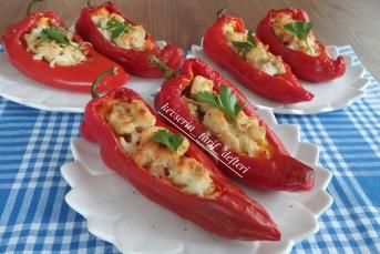 Kırmızı Biber Çanağında Kremalı Tavuk Tarifi