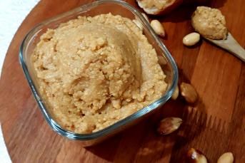 Doğal Fıstık Ezmesi