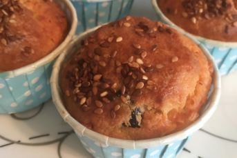 Beyaz Peynirli Ve Zeytinli Muffin