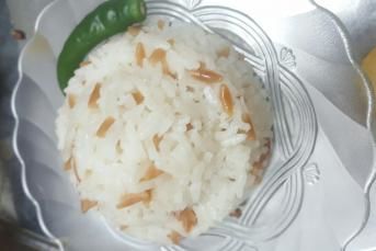 Tane Tane Pirinçleriyle 5 Dakikada Pratik Pirinç Pilavı