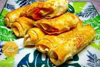 Patatesli Tavuklu Paçanga Böreği