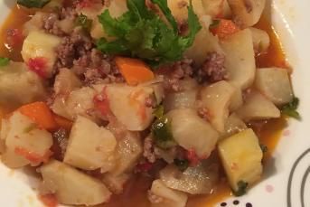 Kıymalı Kereviz Yemeği Tarifi