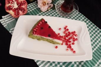 Ispanaklı Nar Soslu Tart Kek