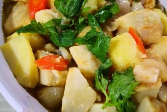 Portakallı Ayvalı Kereviz Yemeği Tarifi