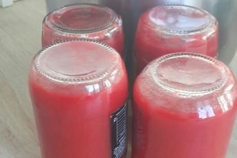 Domates Kabuğundan Ev Yapımı Kaynatmalık Salça