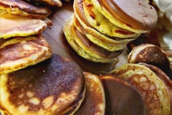 Kahvaltılık Pankek (Pankek Tavasında)