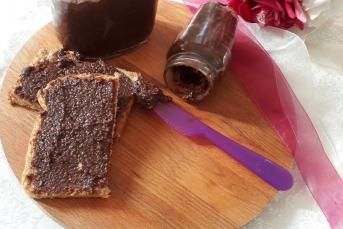 Kahvaltılık Sürülebilir Çikolata Tarifi (Hurmalı Ve Şekersiz)