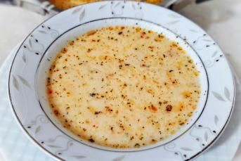 Yoğurtlu Şehriye Çorbası