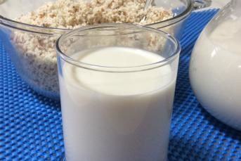 Evde Badem Sütü Yapımı Ve Faydaları