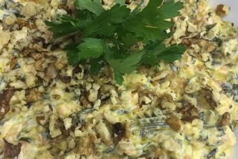 Kereviz Yaprağı Salatası