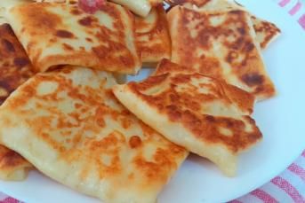 Kahvaltılarınızın Yıldızı Olacak Krep Börek (Videolu)