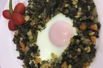 Yumurtalı Kereviz Yaprağı Yemeği