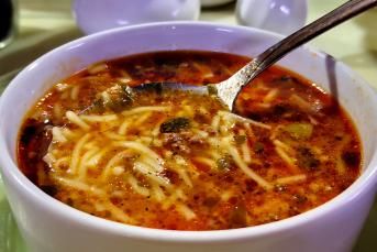 Kıymalı Tel Şehriye Çorbası Tarifi