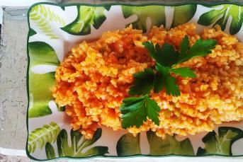 Meyhane Pilavı Tarifi (Domatesli Bulgur Pilavı)