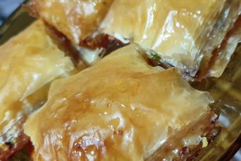 Şanlıurfa Usülü Çıtır Çıtır Katmer