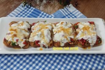 Köz Biberli Ve Patlıcanlı Şahane Etimek Salatası