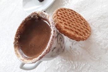 Susuz Pişen Kahve Tarifi (Maden Sulu+nutellalı)