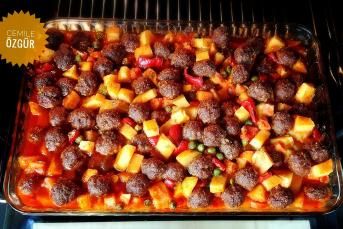 Fırında Köfteli Bezelyeli Patates