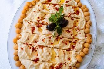 Çok Kolay Humus Tarifi