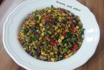 Nefis Maş Fasulyesi Salatası Tarifi