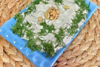 Yoğurtlu Enginar Salatası Yapımı