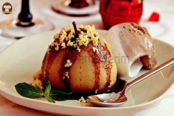 Çikolatalı Ve Bademli Armut