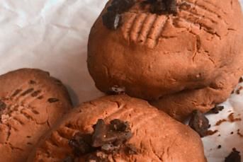 Kahve Yancısı Fındık Ezmeli Kurabiye