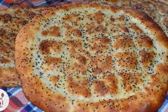 Kolay Ramazan Pidesi Tarifi, Ramazan Pidesi Nasıl Yapılır?
