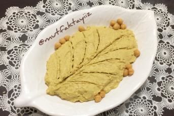 En Kolay Humus Tarifi