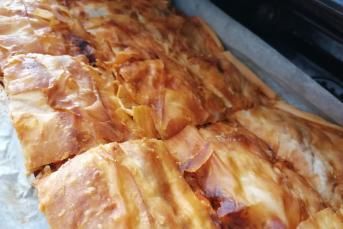 Nefis Sebzeli Börek